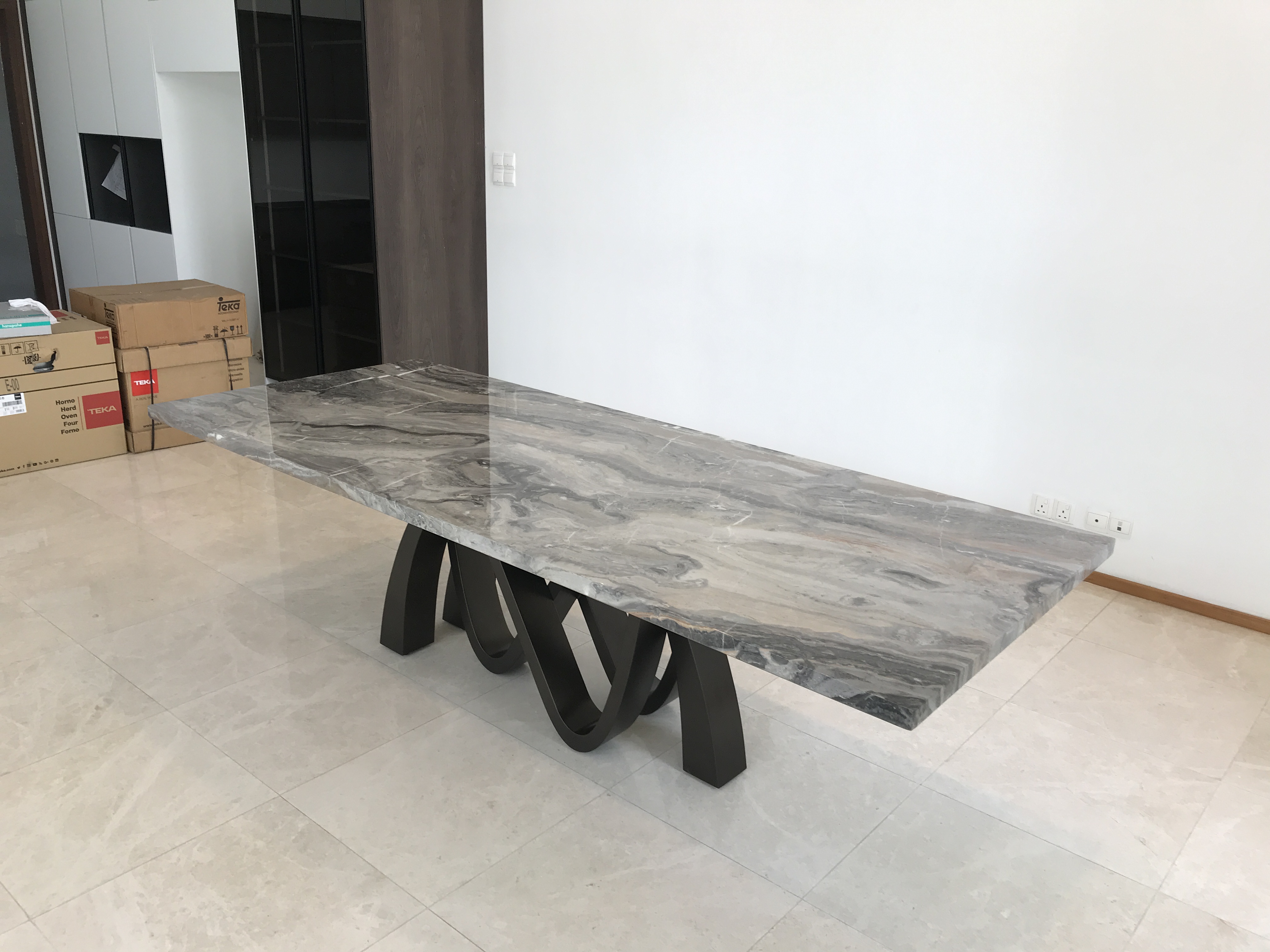 Serra Arabescato Orobico | Marble Dining Table | Decasa Marble Marble Dining Table