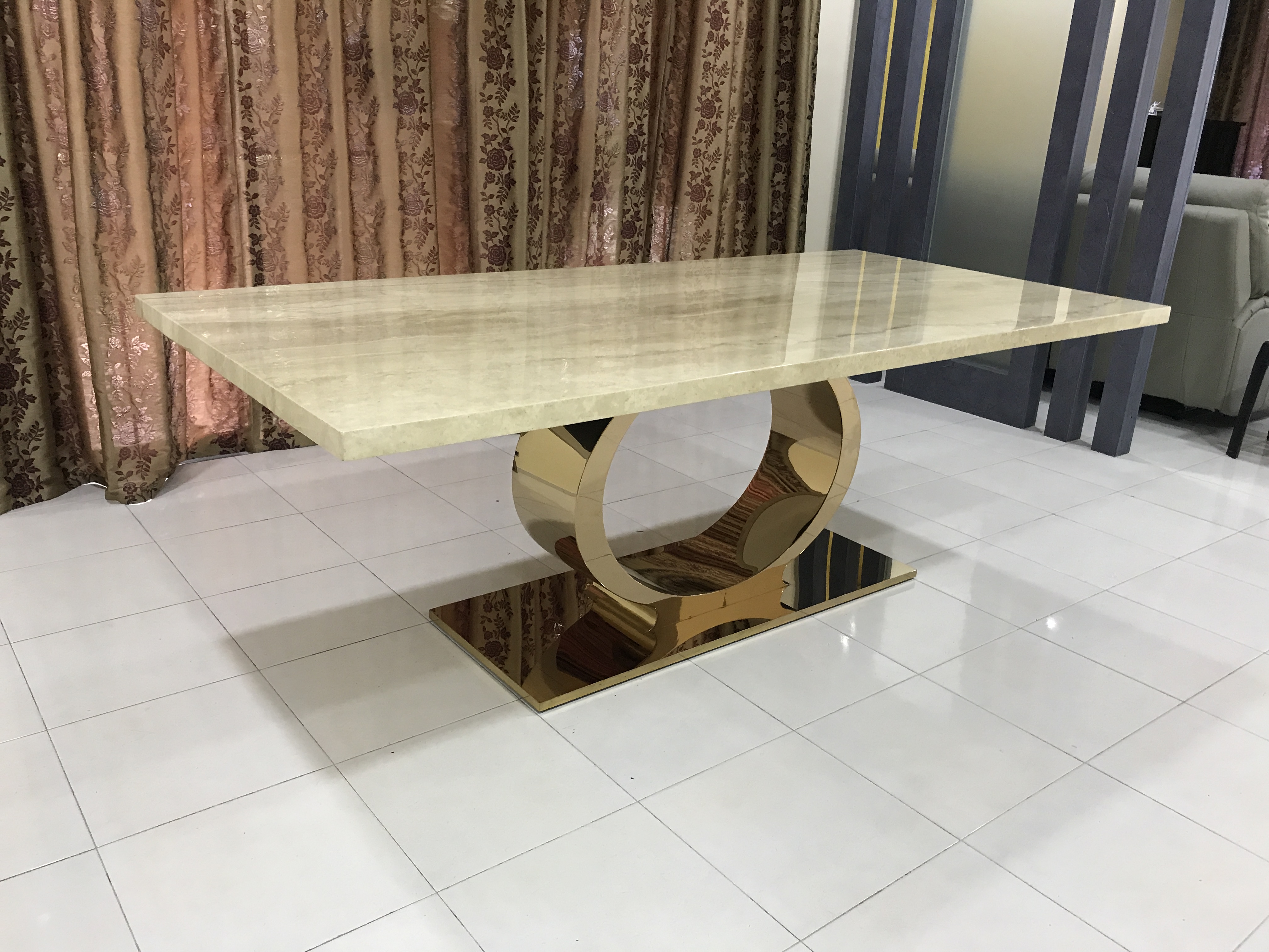 Battlo Nuvalato | Marble Dining Table | Decasa Marble Marble Dining Table