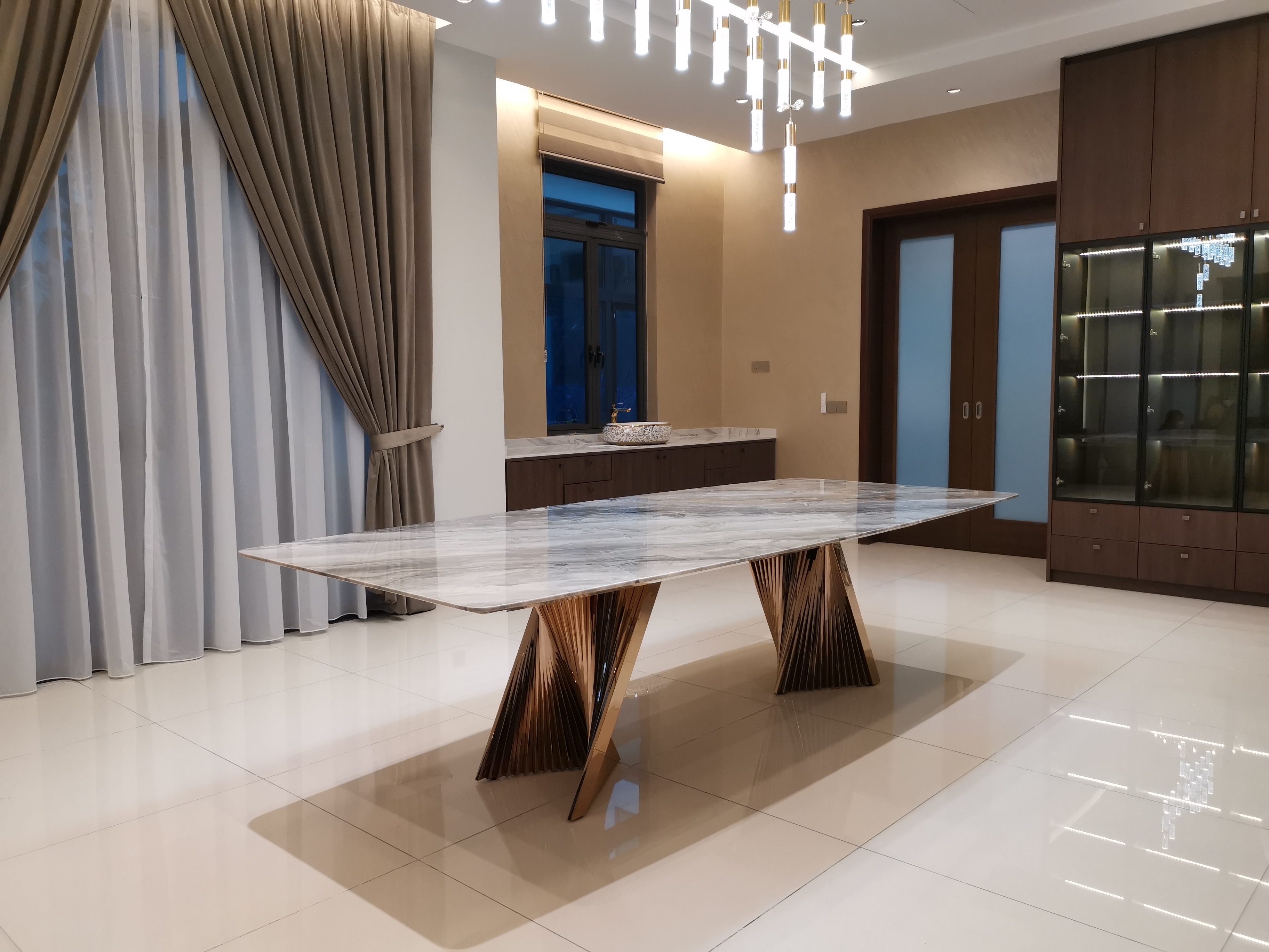 Moore Arabescato Orobico | Marble Dining Table | Decasa Marble Marble Dining Table