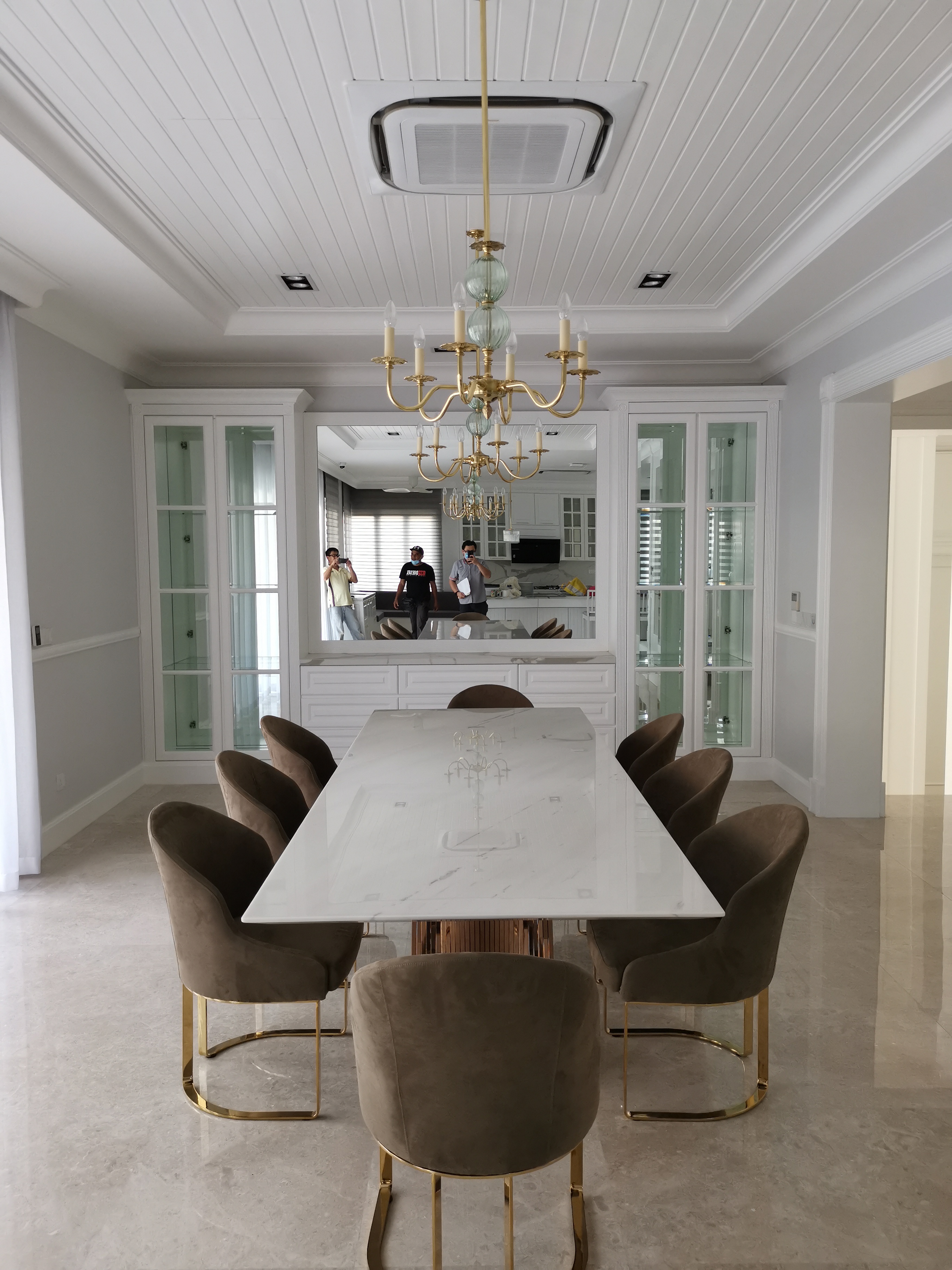 Moore Sivec White | Marble Dining Table | Decasa Marble Marble Dining Table